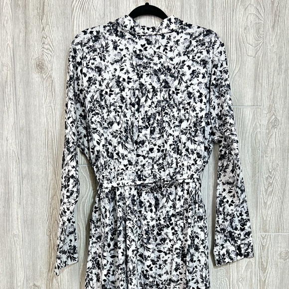 Torrid Black and White Floral Pattern Long Sleeve Poplin Shirt Dress 2X 18-20 - Picture 12 of 15